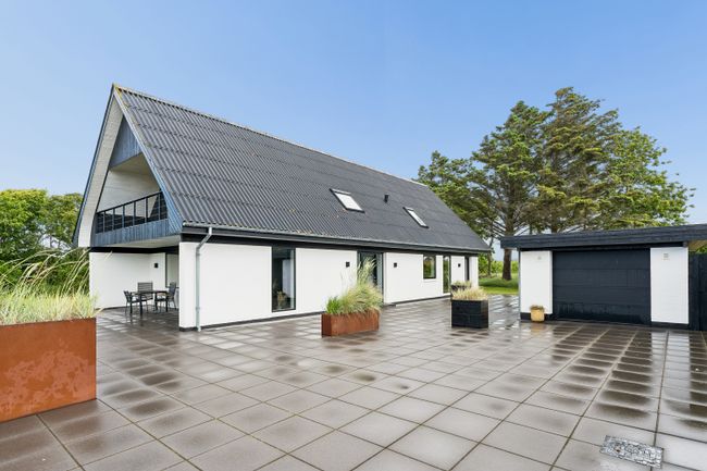 Hasselvej 5, 9480 Løkken